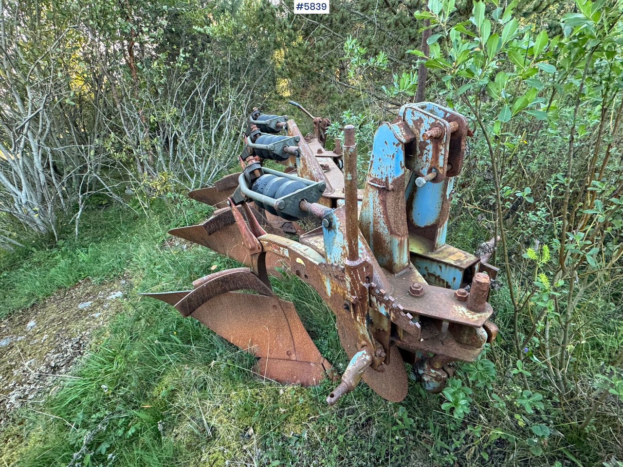 Øverum 3-furrow plow - Техніка для обробки ґрунту: фото 3 Øverum 3-furrow plow - Техніка для обробки ґрунту: фото 3