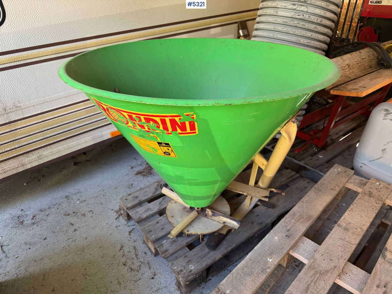 Rondini fertilizer spreader - Розкидач добрив: фото 1 Rondini fertilizer spreader - Розкидач добрив: фото 1
