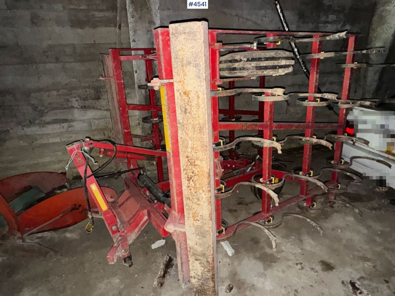 Техніка для обробки ґрунту Väderstad Harrow: фото 6 Техніка для обробки ґрунту Väderstad Harrow: фото 6