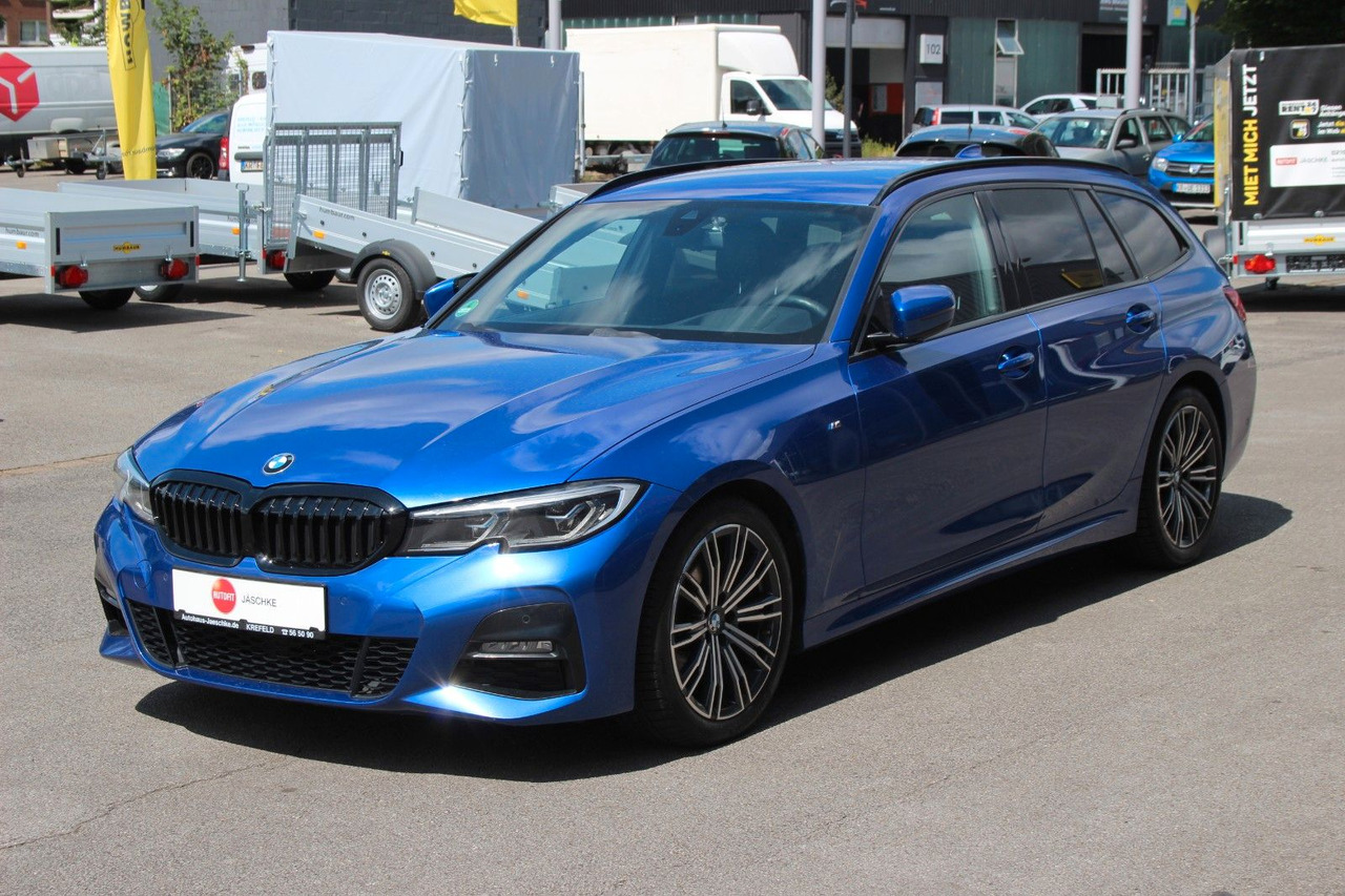 BMW 320 Touring d M Sport Laser Alcantara Harman Kar - Легковий автомобіль: фото 4 BMW 320 Touring d M Sport Laser Alcantara Harman Kar - Легковий автомобіль: фото 4