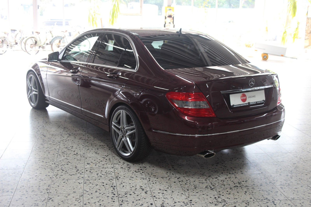 Mercedes-Benz C 230 Avantgarde Automatik sehr gepflegt! 130tKM - Седан: фото 3 Mercedes-Benz C 230 Avantgarde Automatik sehr gepflegt! 130tKM - Седан: фото 3