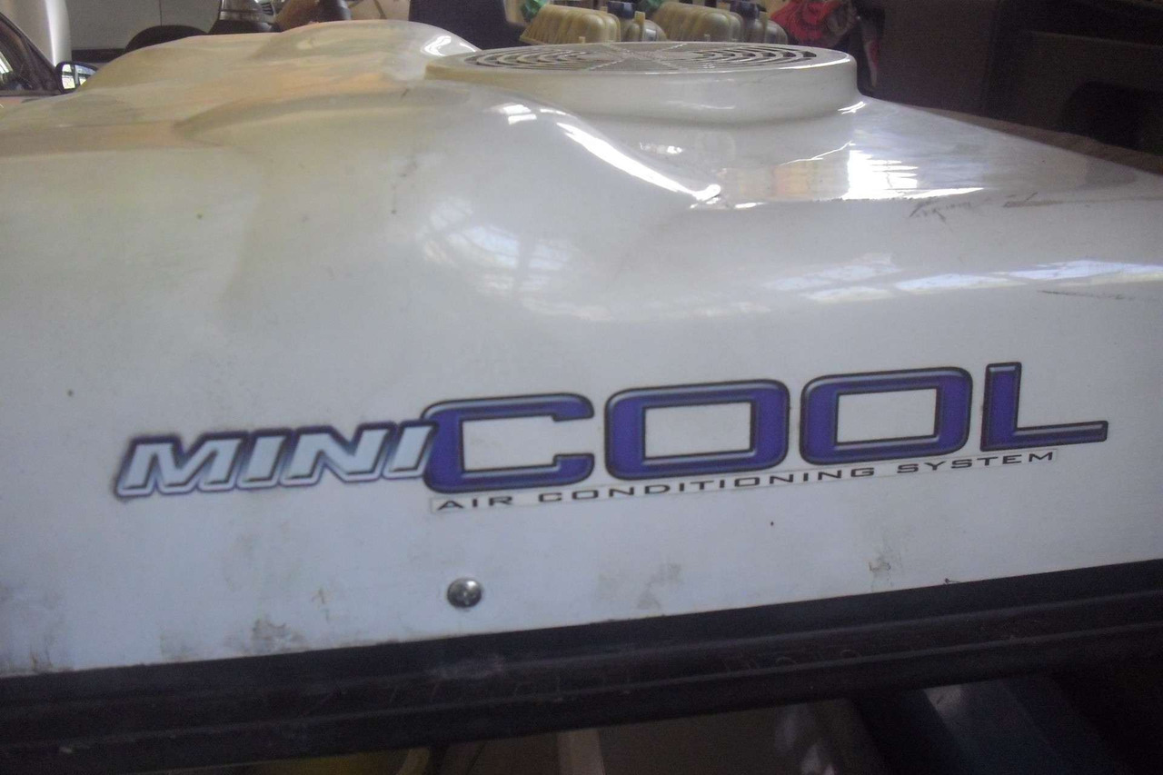 Auxiliary conditioner for spares Ecodirna 3.0 - Частина системи кондиціонування в категорії Вантажівки: фото 2 Auxiliary conditioner for spares Ecodirna 3.0 - Частина системи кондиціонування в категорії Вантажівки: фото 2