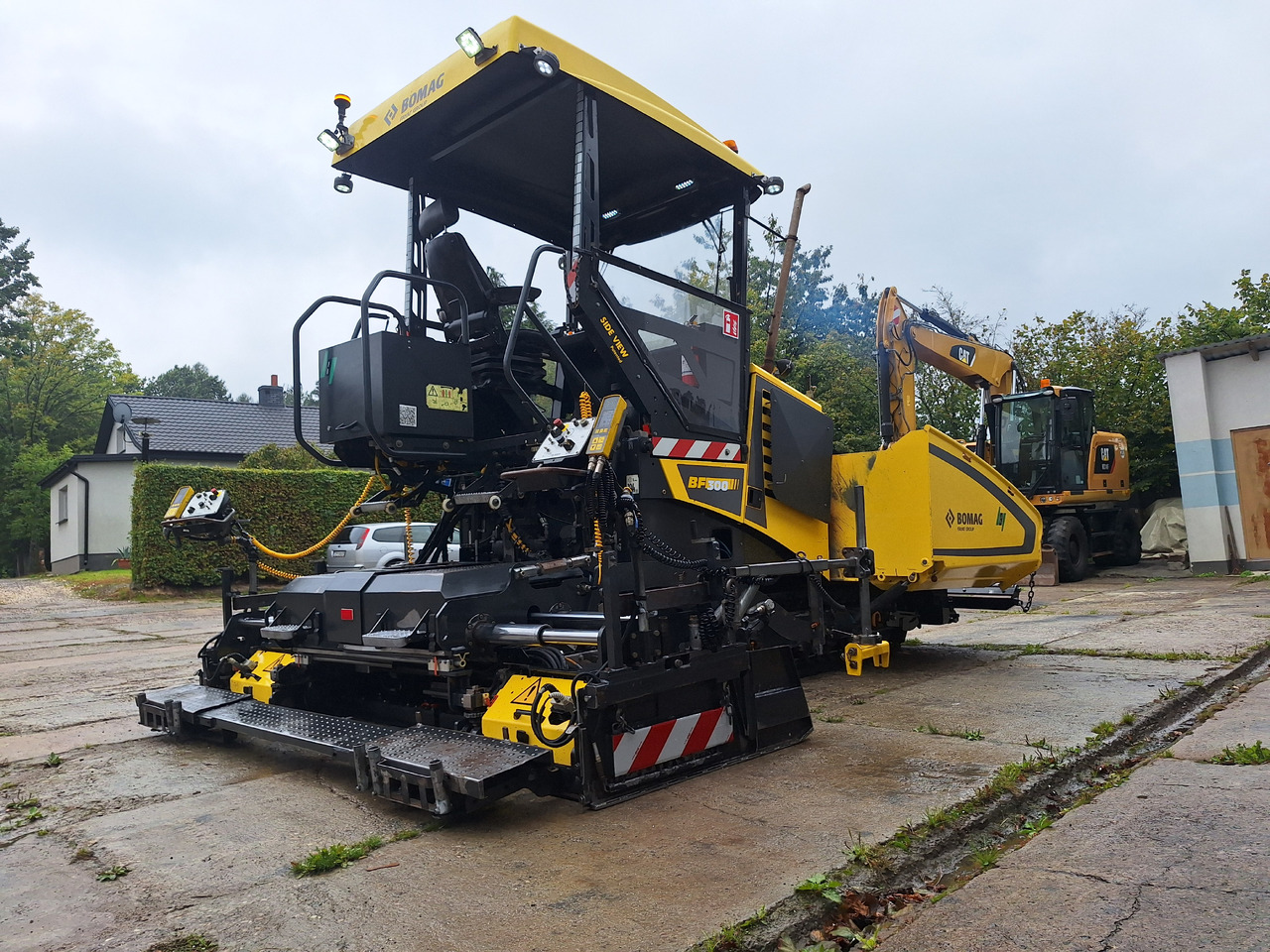 Bomag Bf 300C-3 - Асфальтоукладач: фото 3 Bomag Bf 300C-3 - Асфальтоукладач: фото 3