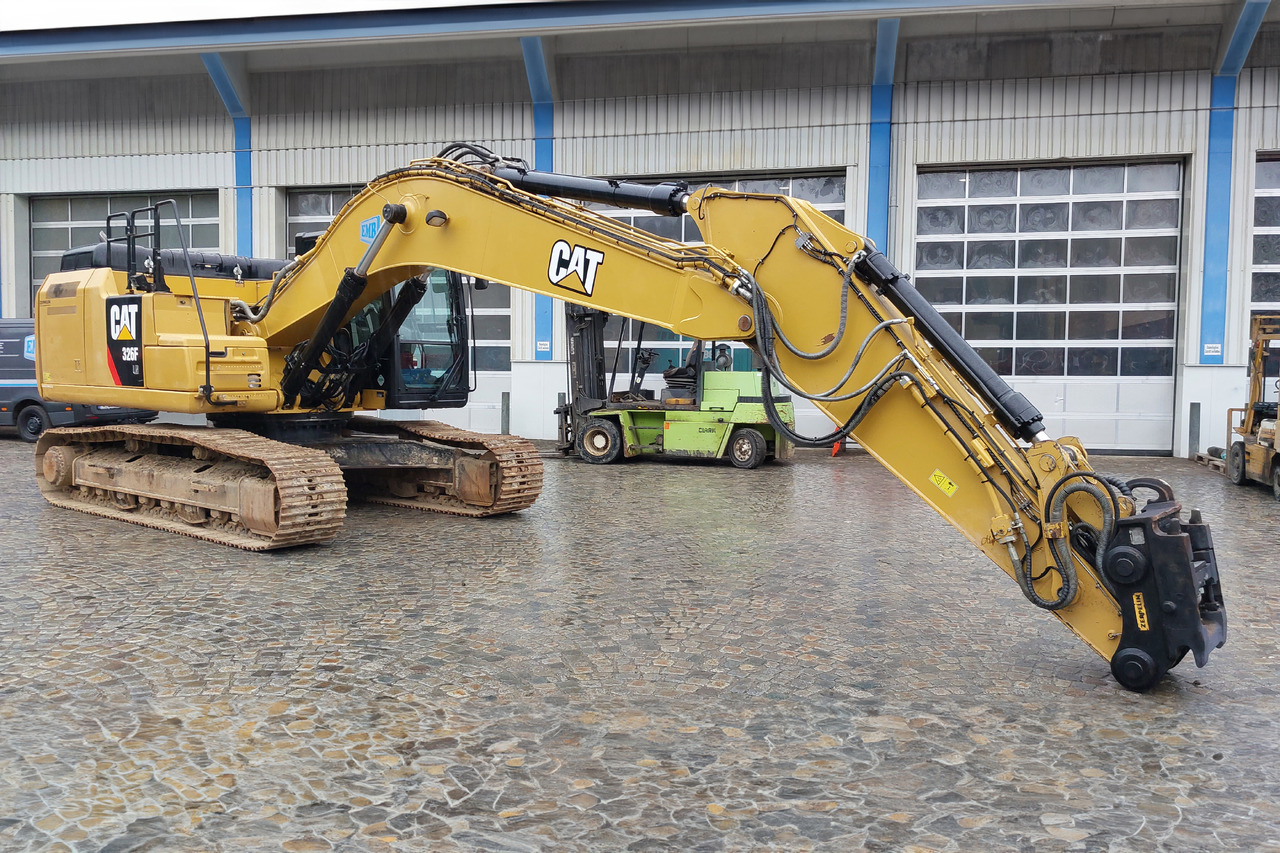CATERPILLAR 326F - Гусеничний екскаватор: фото 4 CATERPILLAR 326F - Гусеничний екскаватор: фото 4