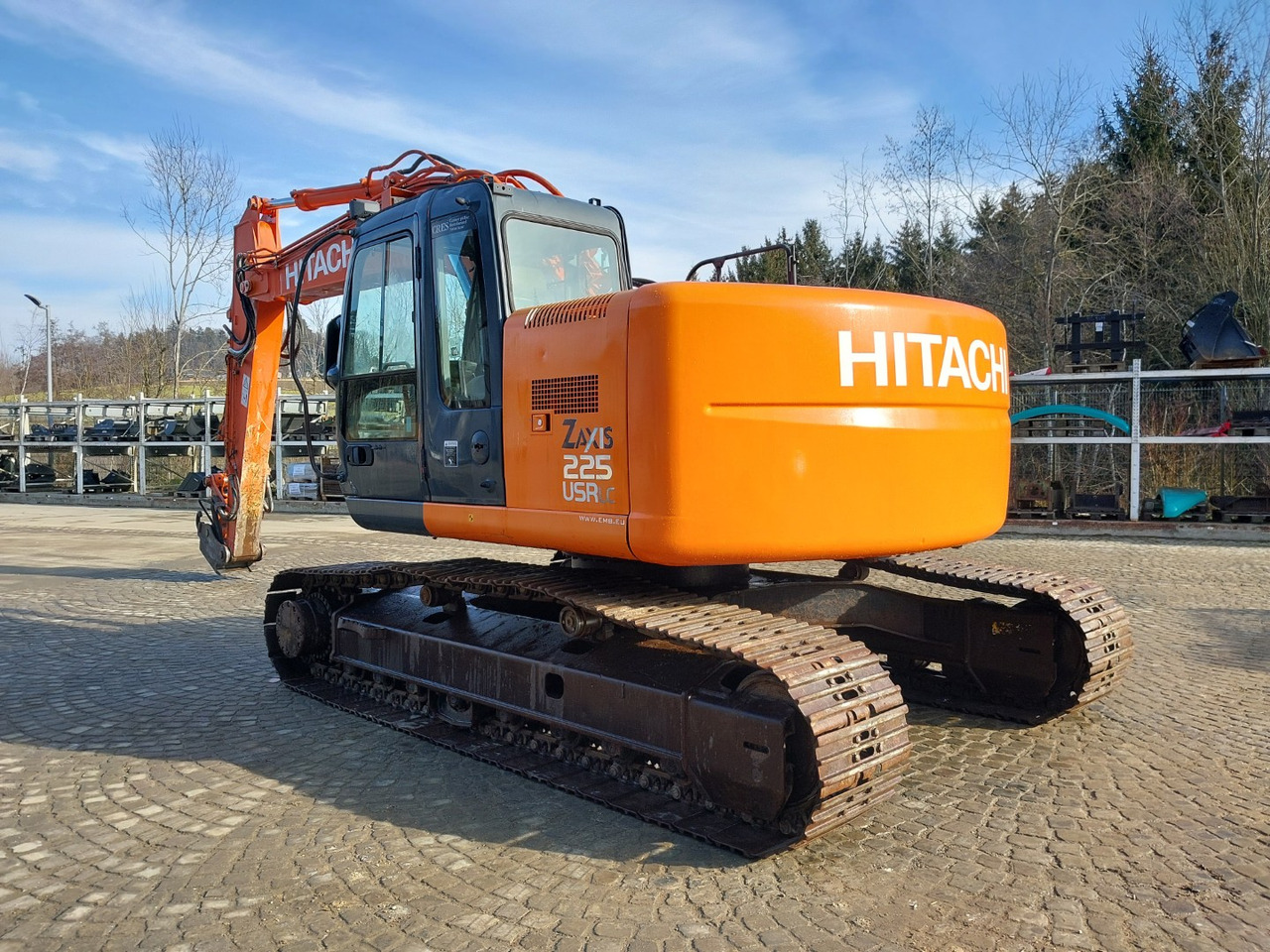 Hitachi ZX225USRLC - Гусеничний екскаватор: фото 2 Hitachi ZX225USRLC - Гусеничний екскаватор: фото 2