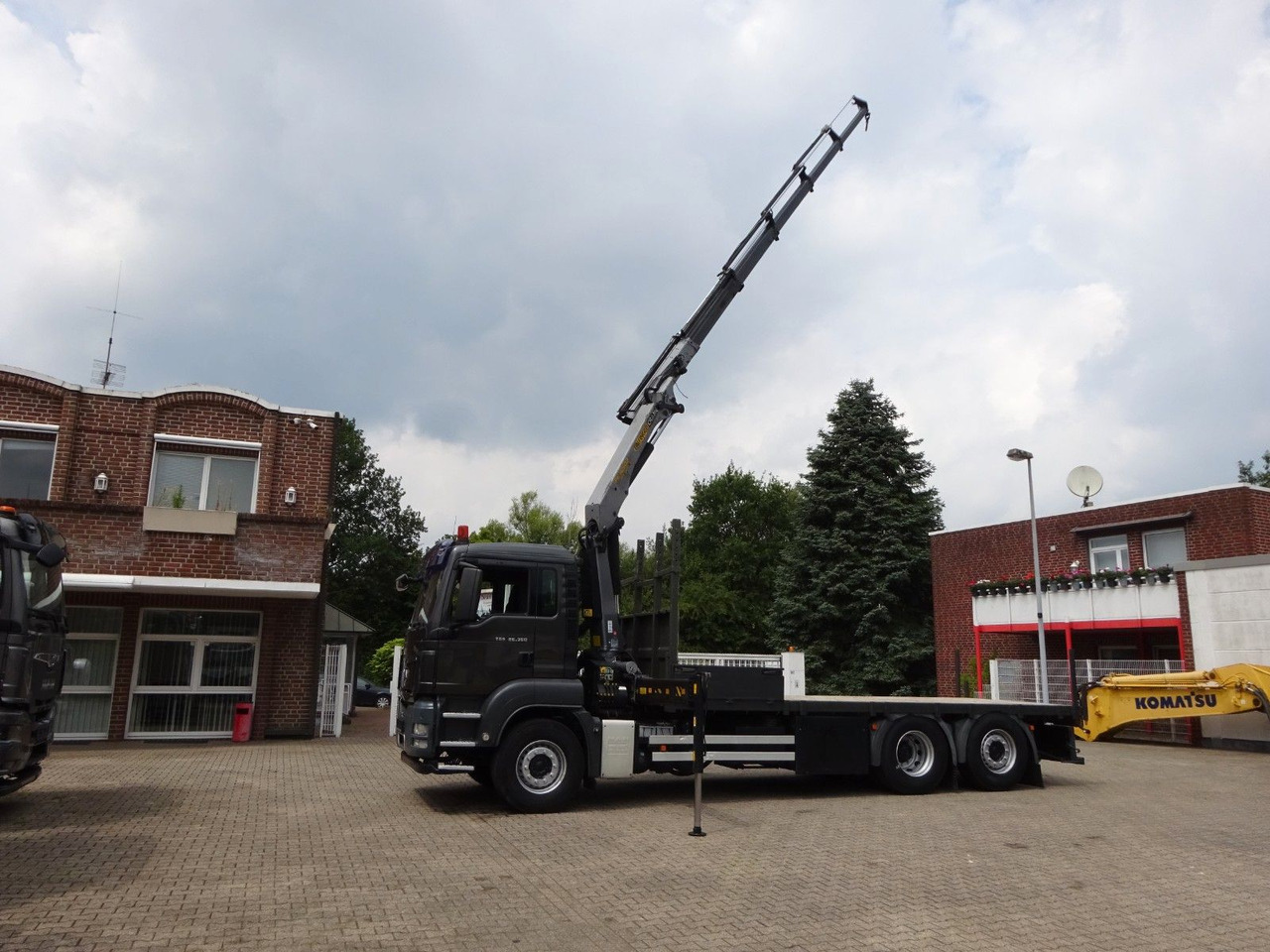 MAN 26.360 TGS Pritsche + PK 16502 Kran 6x2 - Вантажівка з маніпулятором: фото 3 MAN 26.360 TGS Pritsche + PK 16502 Kran 6x2 - Вантажівка з маніпулятором: фото 3