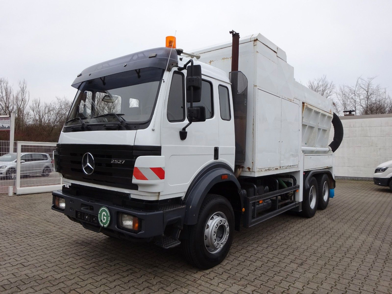Mercedes-Benz 2527 Saugbagger. RSP Mercedes-Benz 2527 Saugbagger. RSP - Асенізатори: фото 5 Mercedes-Benz 2527 Saugbagger. RSP Mercedes-Benz 2527 Saugbagger. RSP - Асенізатори: фото 5
