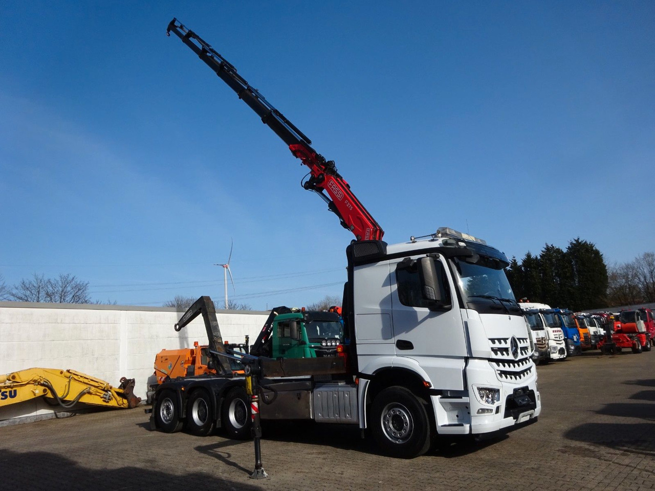 Mercedes-Benz 3248 Fassi Abroller + Fassi F275A 8x4 TRIDEM - Вантажівка з маніпулятором: фото 1 Mercedes-Benz 3248 Fassi Abroller + Fassi F275A 8x4 TRIDEM - Вантажівка з маніпулятором: фото 1