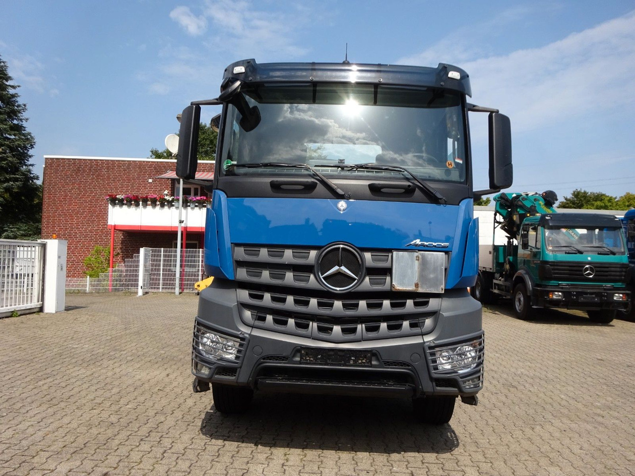 Самоскид вантажівка Mercedes-Benz Arocs 2645 Absetzkipper MEILLER 6x4: фото 6
