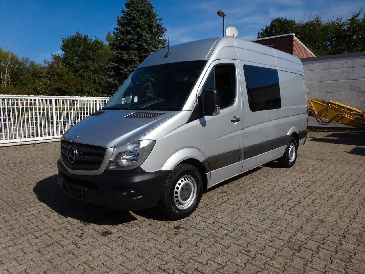Mercedes-Benz Sprinter 316CDI Mixto 4x2 - Суцільнометалевий фургон: фото 2 Mercedes-Benz Sprinter 316CDI Mixto 4x2 - Суцільнометалевий фургон: фото 2