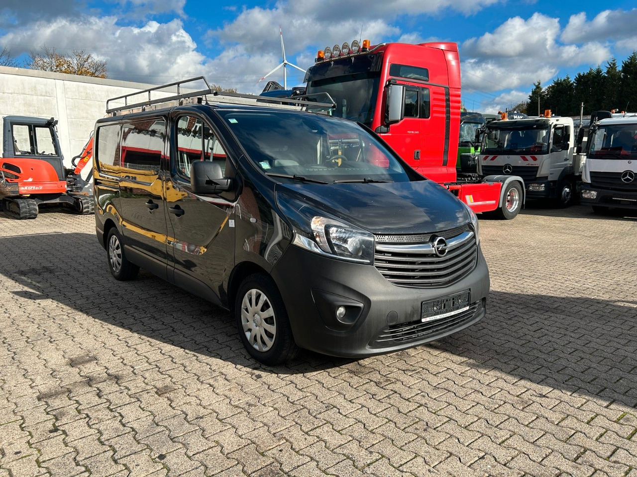 Opel Vivaro CDTI Kastenwagen 4x2 - Легковий фургон: фото 1 Opel Vivaro CDTI Kastenwagen 4x2 - Легковий фургон: фото 1