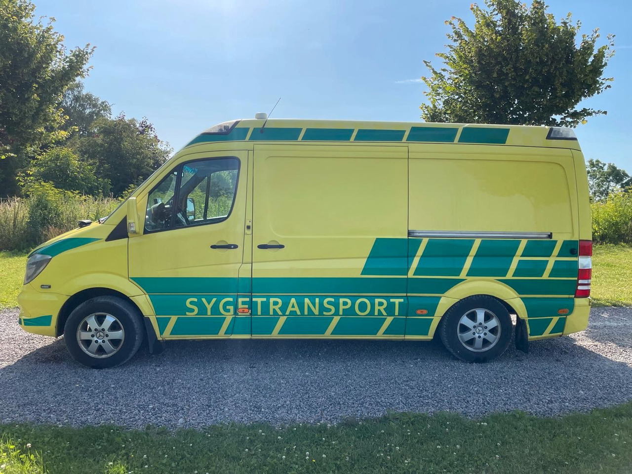 Mercedes-Benz Sprinter II Kasten 316 CDI Aut - Карета швидкої допомоги: фото 2 Mercedes-Benz Sprinter II Kasten 316 CDI Aut - Карета швидкої допомоги: фото 2