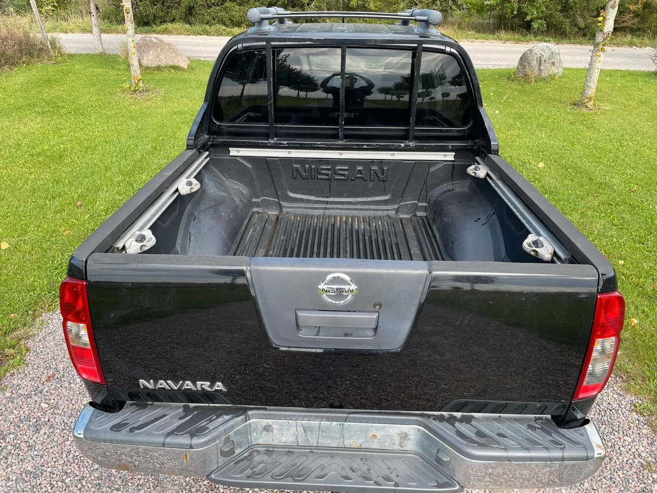 Nissan Navara Pickup Double Cab LE V6 4x4 LB - Позашляховик: фото 5 Nissan Navara Pickup Double Cab LE V6 4x4 LB - Позашляховик: фото 5