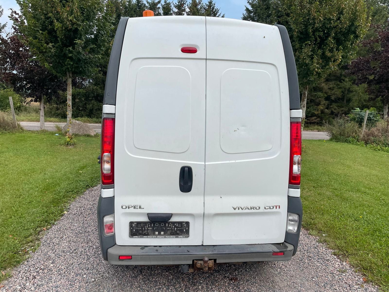 Opel Vivaro 2.0 CDTI L2H2 - Легковий фургон: фото 4 Opel Vivaro 2.0 CDTI L2H2 - Легковий фургон: фото 4