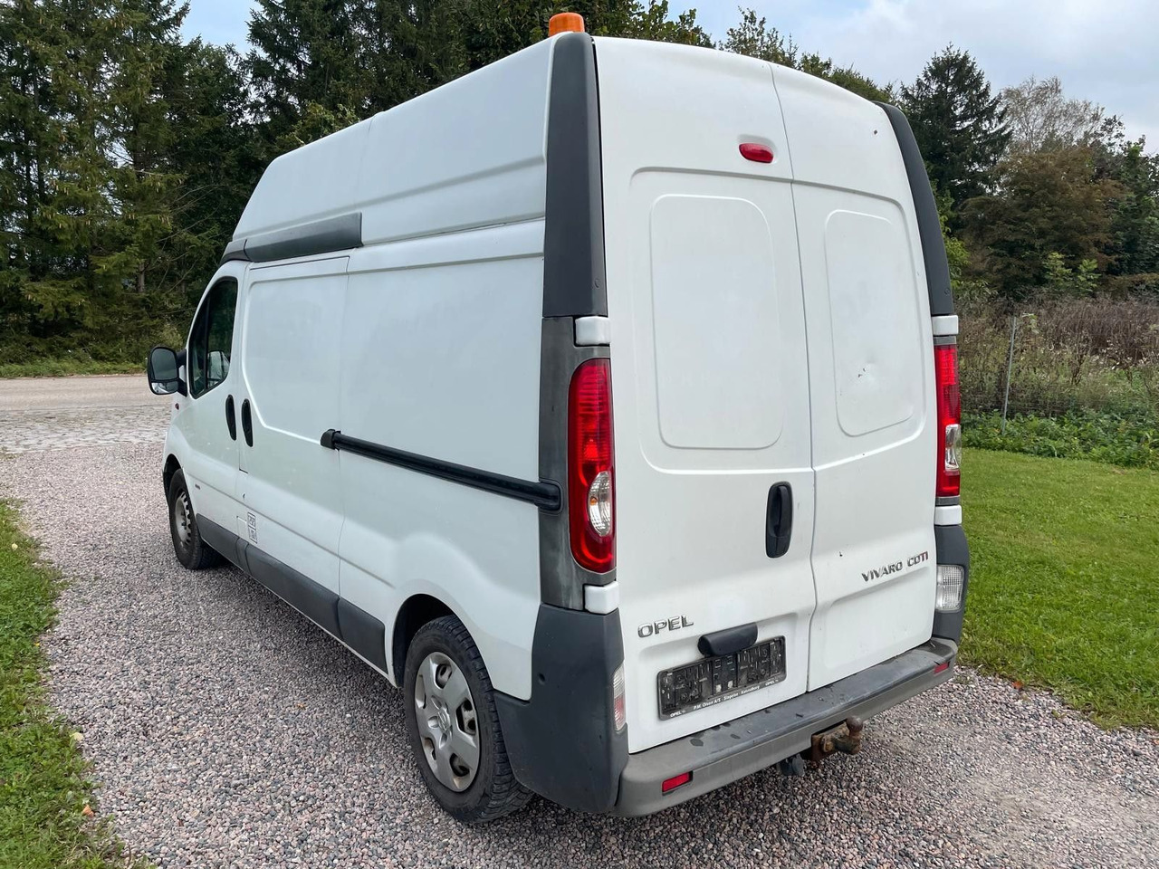 Opel Vivaro 2.0 CDTI L2H2 - Легковий фургон: фото 3 Opel Vivaro 2.0 CDTI L2H2 - Легковий фургон: фото 3