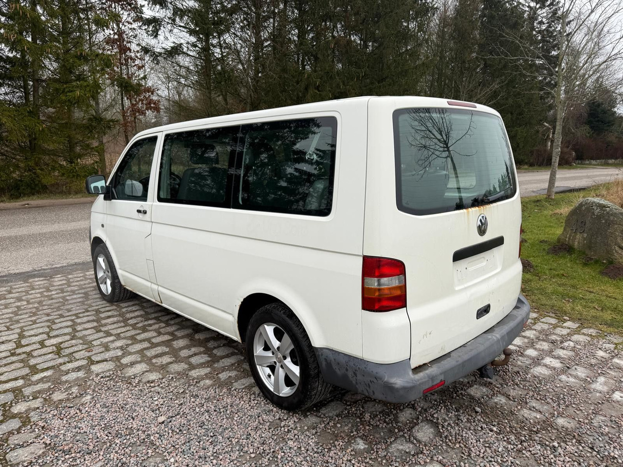 Volkswagen T5 Transporter 1.9 TDI *9 Sitze *RESERVED RO - Пасажирський фургон: фото 3 Volkswagen T5 Transporter 1.9 TDI *9 Sitze *RESERVED RO - Пасажирський фургон: фото 3