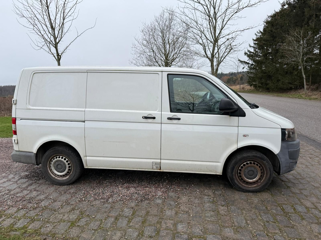 Volkswagen T5 Transporter 2.0 TDI Kasten *RESERVED Ro - Легковий фургон: фото 4 Volkswagen T5 Transporter 2.0 TDI Kasten *RESERVED Ro - Легковий фургон: фото 4