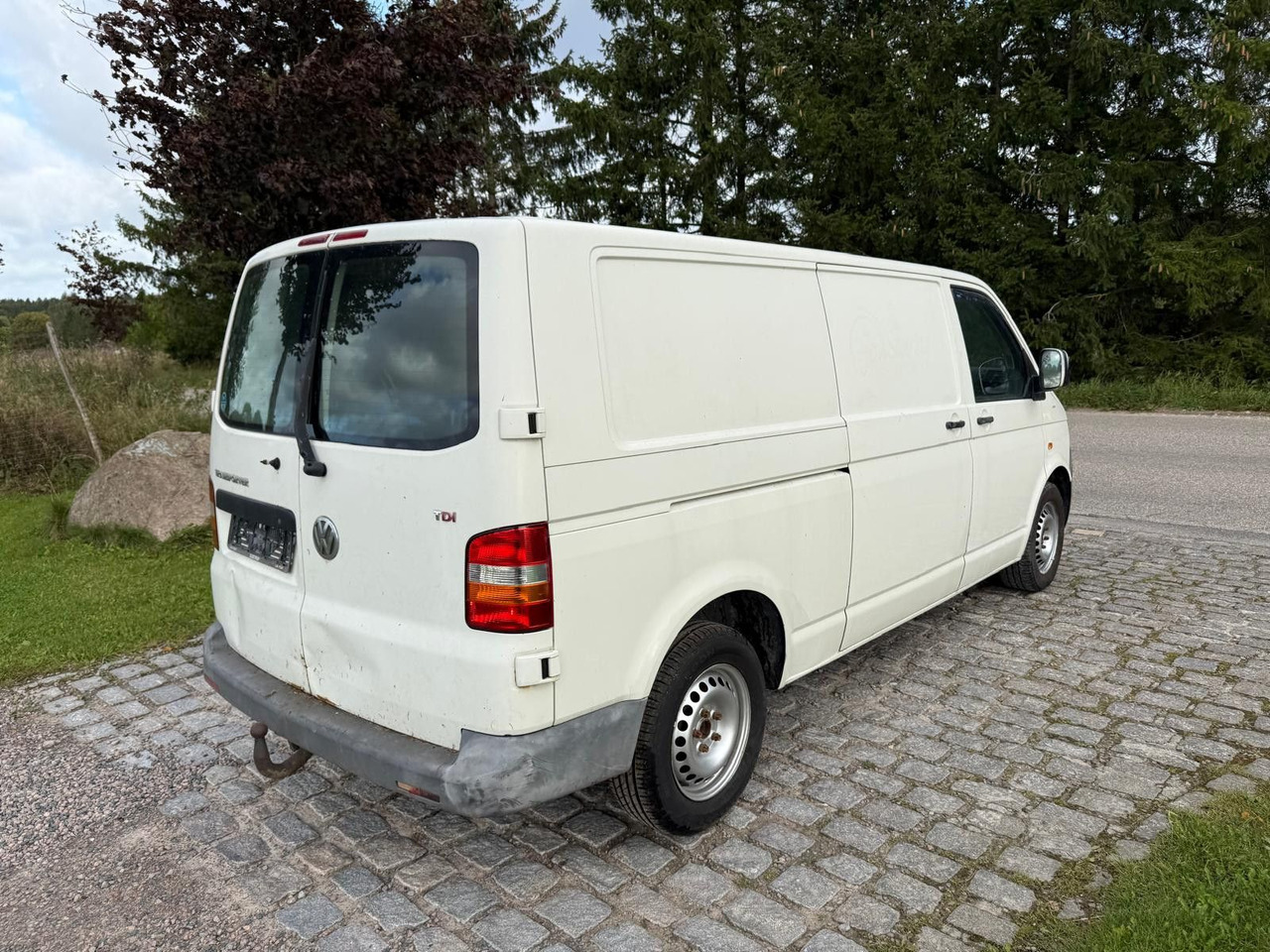 Volkswagen T5 Transporter 2.5 TDI Kasten lang - Легковий фургон: фото 4 Volkswagen T5 Transporter 2.5 TDI Kasten lang - Легковий фургон: фото 4