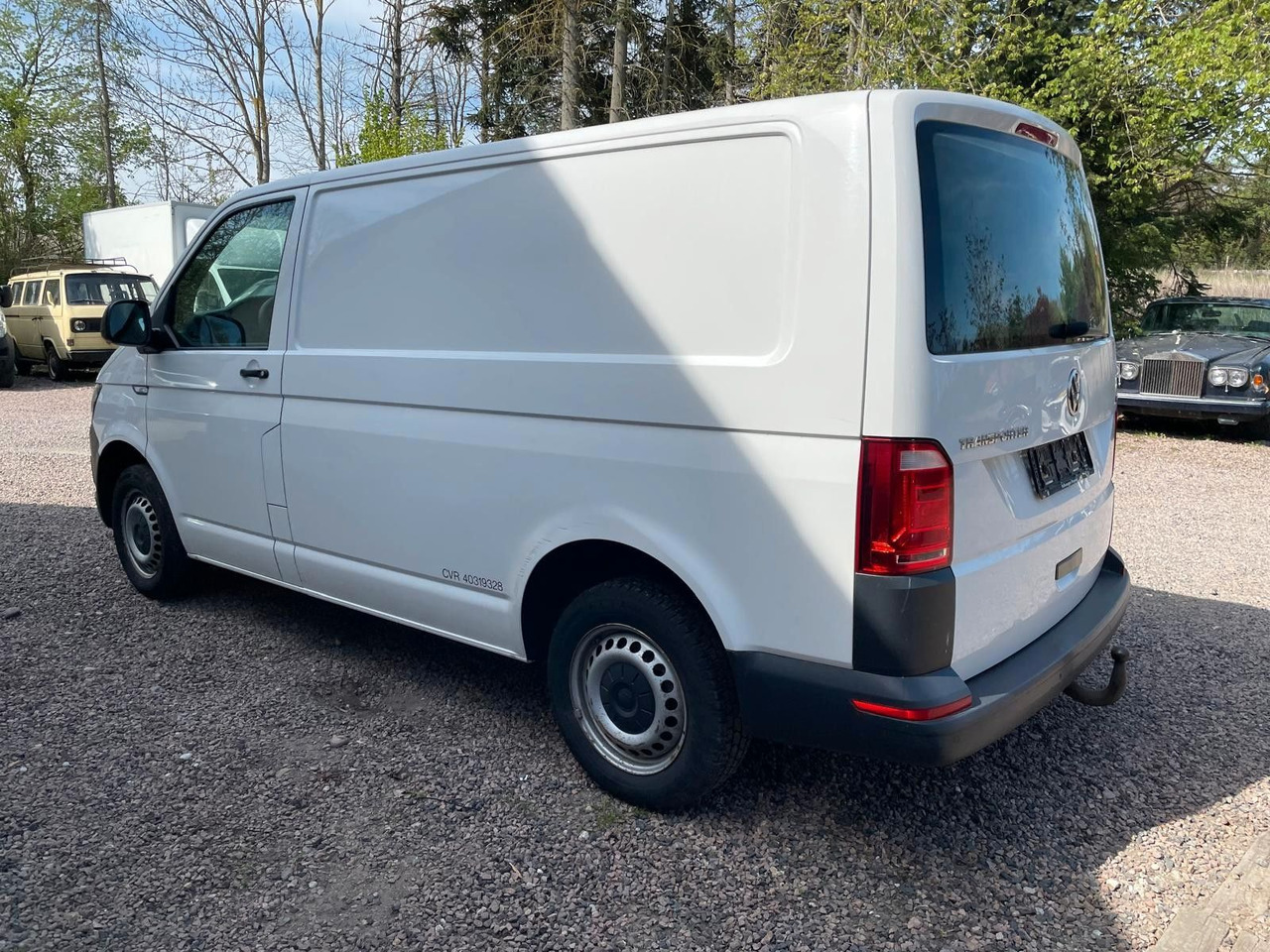 Volkswagen T6 Transporter 2.0 TDI *Motorschaden RESERVEE RO - Легковий фургон: фото 2 Volkswagen T6 Transporter 2.0 TDI *Motorschaden RESERVEE RO - Легковий фургон: фото 2