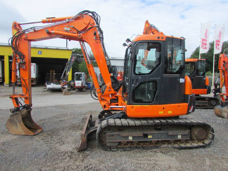 Komatsu PC 80 MR-3 Kettenbagger 31.000 EUR - Міні-екскаватор: фото 1 Komatsu PC 80 MR-3 Kettenbagger 31.000 EUR - Міні-екскаватор: фото 1