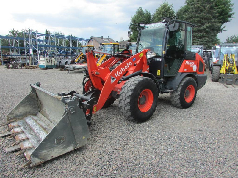 Kubota R 065 Radlader 31.000 EUR - Колісний навантажувач: фото 2 Kubota R 065 Radlader 31.000 EUR - Колісний навантажувач: фото 2