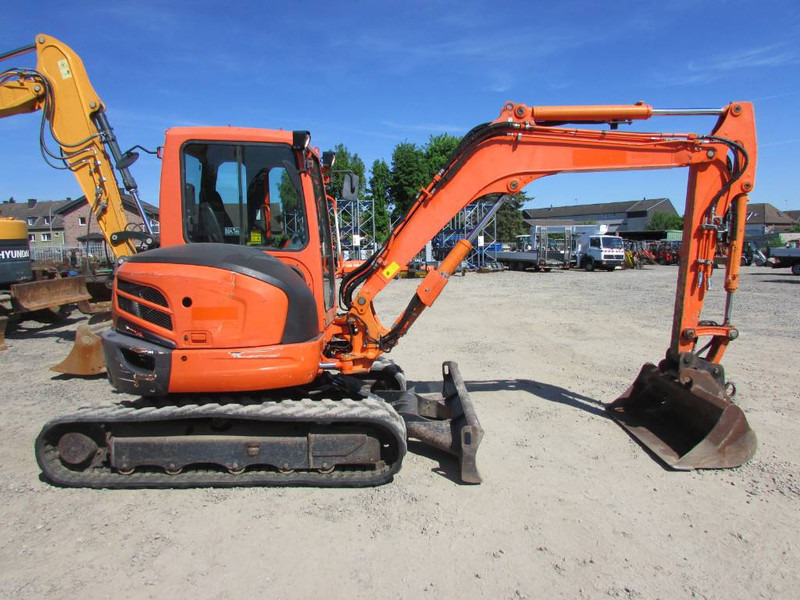 Kubota U 55-4 HI Minibagger / 26.500 EUR - Міні-екскаватор: фото 1 Kubota U 55-4 HI Minibagger / 26.500 EUR - Міні-екскаватор: фото 1