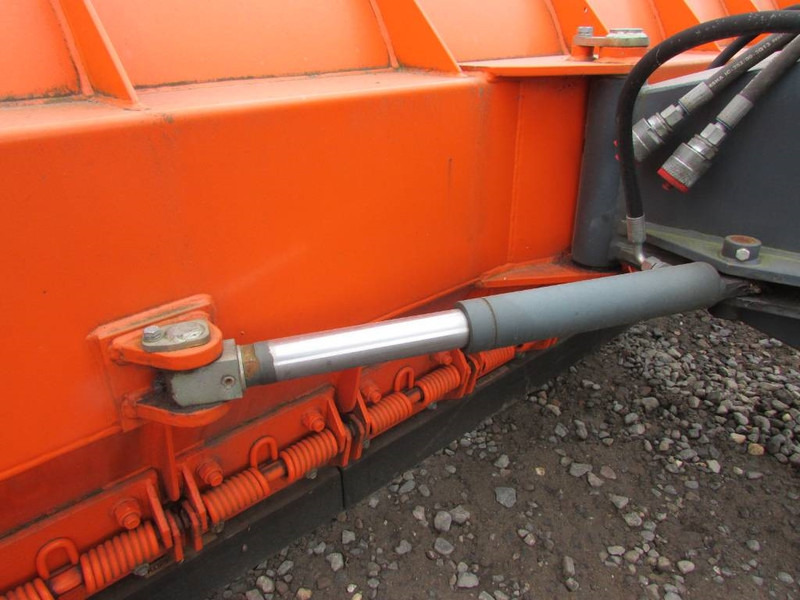 Tuchel SF 275 Schneeschild / 3.300 EUR / Top Zustand - Навісне обладнання в категорії Будівельна техніка: фото 3 Tuchel SF 275 Schneeschild / 3.300 EUR / Top Zustand - Навісне обладнання в категорії Будівельна техніка: фото 3