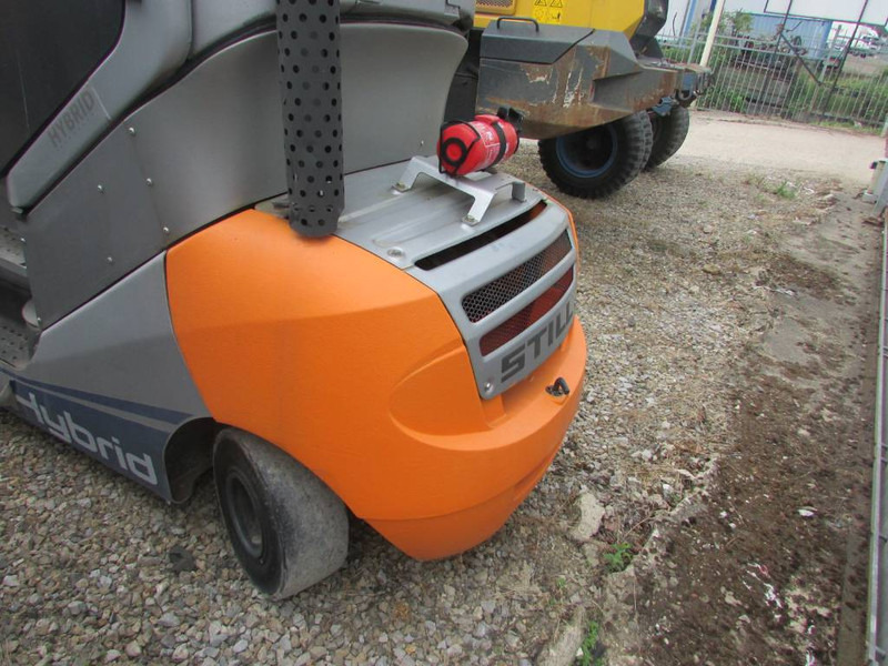 Still RX 70-30 H Hybrid / Diesel Stapler 9.500 EUR - Дизельний навантажувач: фото 4 Still RX 70-30 H Hybrid / Diesel Stapler 9.500 EUR - Дизельний навантажувач: фото 4