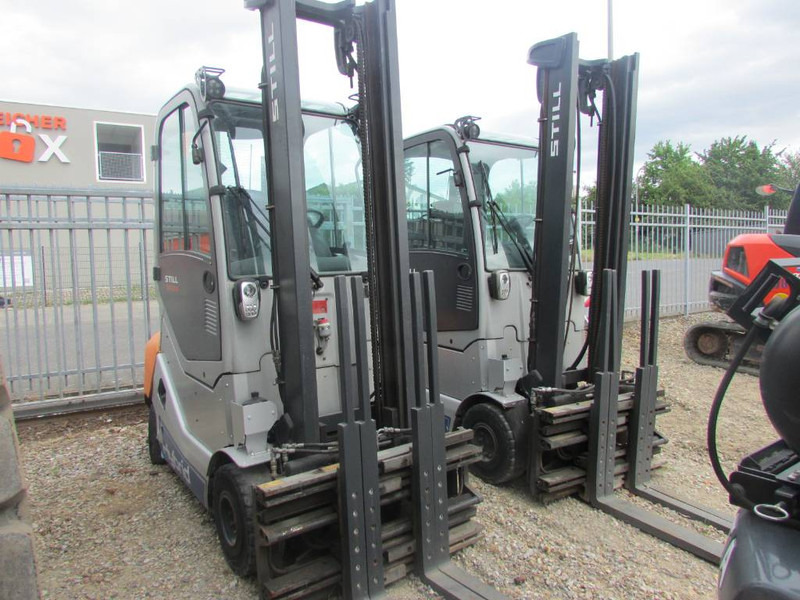 Still RX 70-30 H Hybrid / Diesel Stapler 9.500 EUR - Дизельний навантажувач: фото 2 Still RX 70-30 H Hybrid / Diesel Stapler 9.500 EUR - Дизельний навантажувач: фото 2