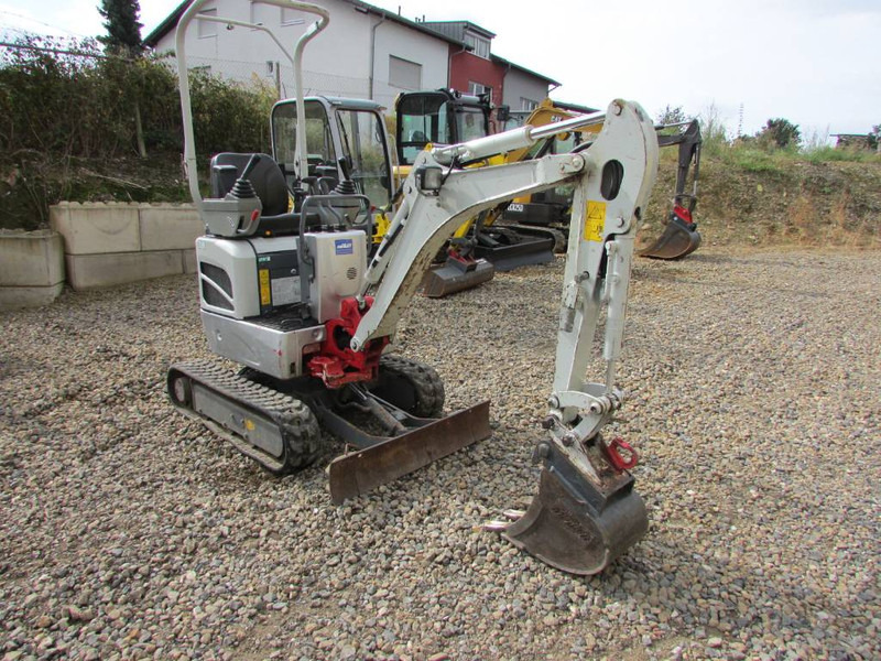 Takeuchi TB 210 R Minibagger 14.500 EUR - Міні-екскаватор: фото 3 Takeuchi TB 210 R Minibagger 14.500 EUR - Міні-екскаватор: фото 3