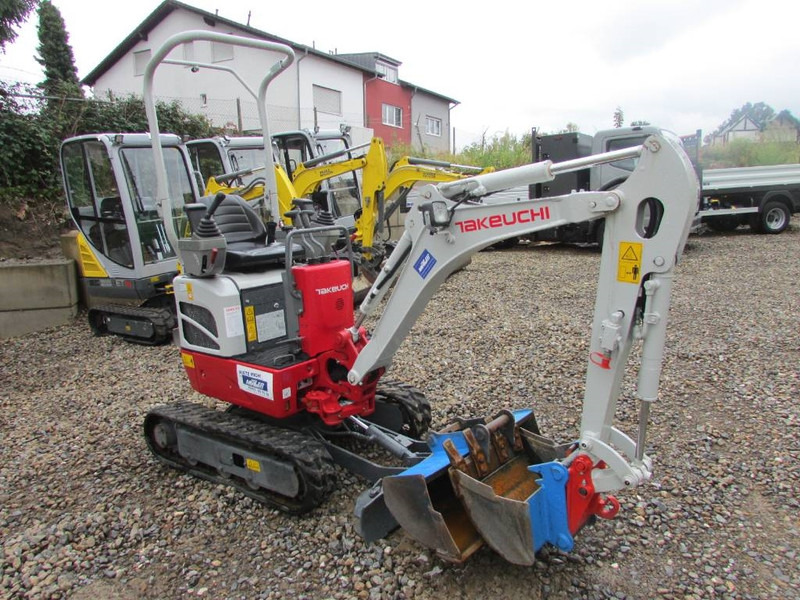 Takeuchi TB 210 R Minibagger 18.000 EUR - Міні-екскаватор: фото 4 Takeuchi TB 210 R Minibagger 18.000 EUR - Міні-екскаватор: фото 4