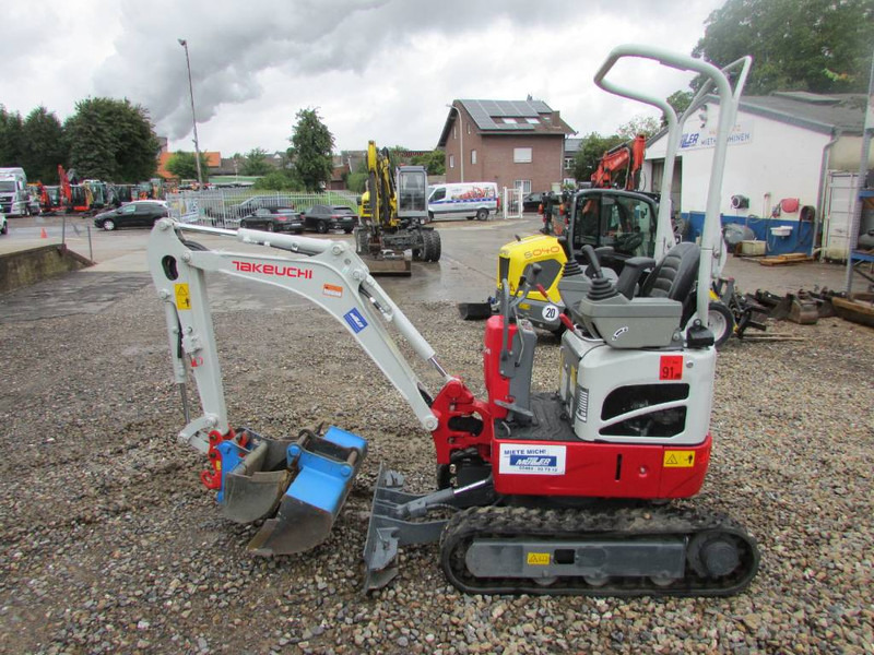 Takeuchi TB 210 R Minibagger 18.000 EUR - Міні-екскаватор: фото 1 Takeuchi TB 210 R Minibagger 18.000 EUR - Міні-екскаватор: фото 1