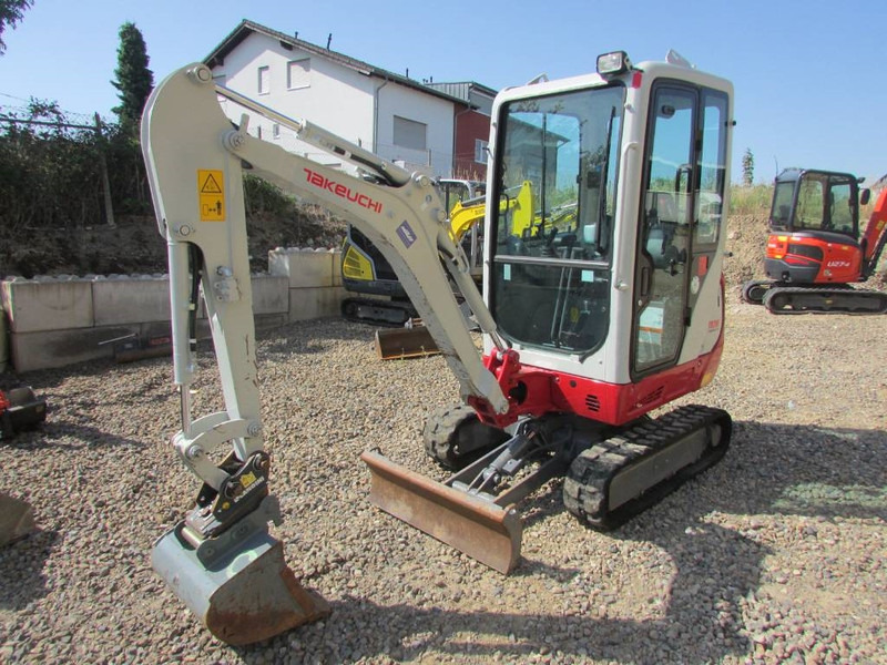 Takeuchi TB 216 V0 Minibagger 23.500 EUR - Міні-екскаватор: фото 2 Takeuchi TB 216 V0 Minibagger 23.500 EUR - Міні-екскаватор: фото 2