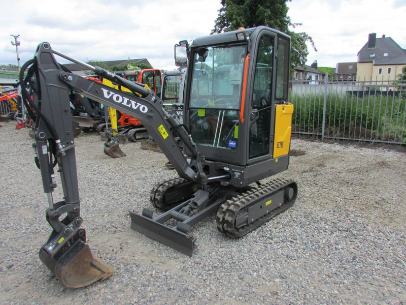 Volvo EC 18 E Minibagger 24.500 EUR - Міні-екскаватор: фото 2 Volvo EC 18 E Minibagger 24.500 EUR - Міні-екскаватор: фото 2