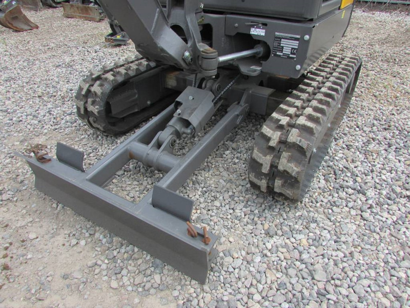 Volvo EC 18 E Minibagger 24.500 EUR - Міні-екскаватор: фото 3 Volvo EC 18 E Minibagger 24.500 EUR - Міні-екскаватор: фото 3
