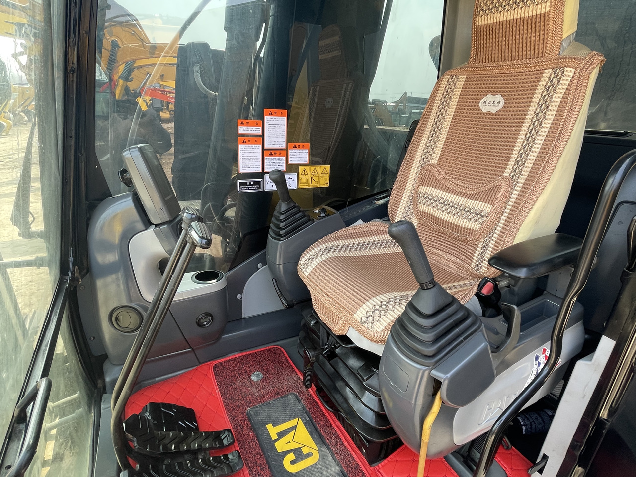Гусеничний екскаватор CATERPILLAR 315D2GC: фото 6