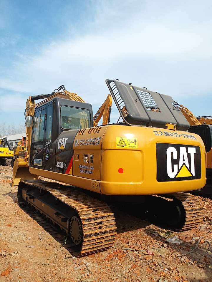 CATERPILLAR 320D2L - Гусеничний екскаватор: фото 4 CATERPILLAR 320D2L - Гусеничний екскаватор: фото 4