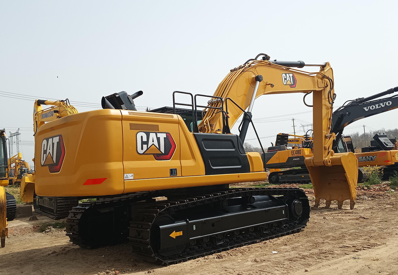 CATERPILLAR 336GC - Гусеничний екскаватор: фото 1 CATERPILLAR 336GC - Гусеничний екскаватор: фото 1
