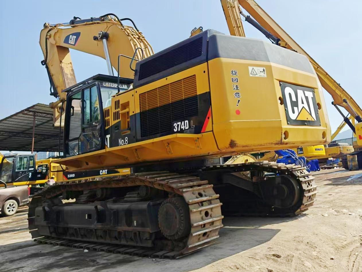 CATERPILLAR 374DL - Гусеничний екскаватор: фото 1 CATERPILLAR 374DL - Гусеничний екскаватор: фото 1