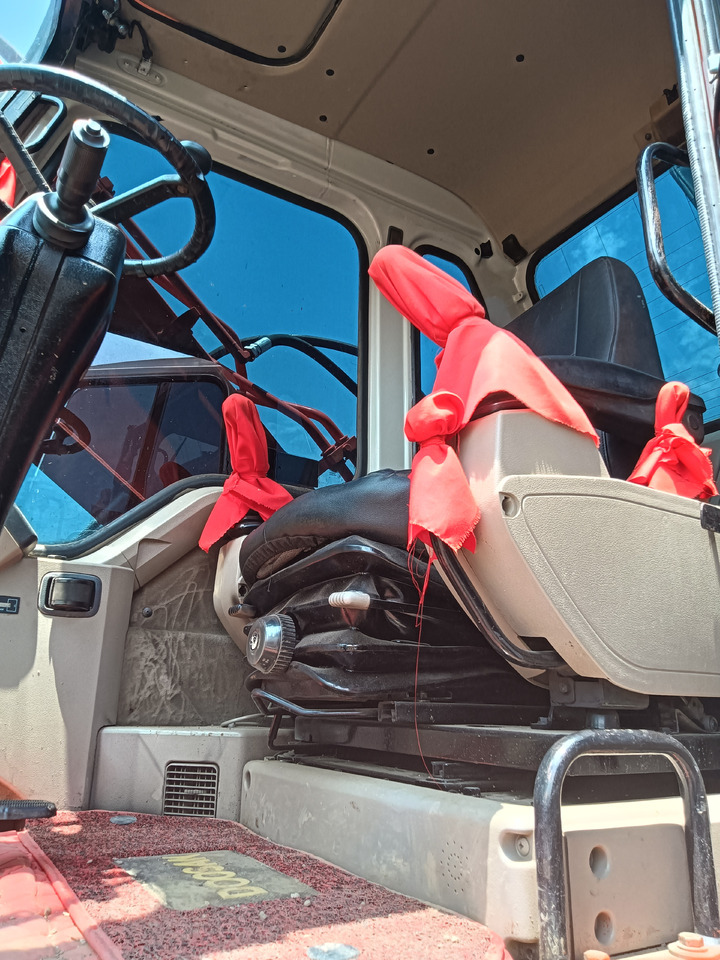 Колісний екскаватор DOOSAN 150W: фото 7