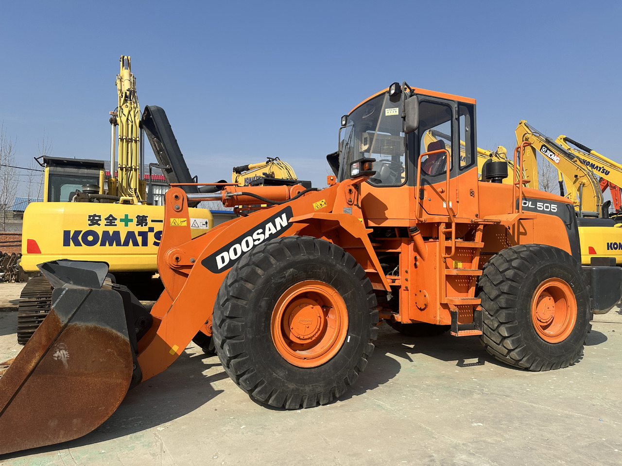 DOOSAN DL505-9C - Колісний навантажувач: фото 2 DOOSAN DL505-9C - Колісний навантажувач: фото 2