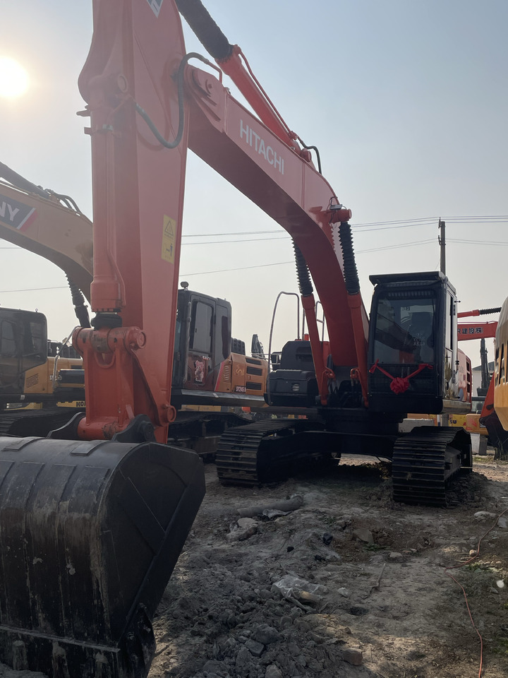 HITACHI ZX210 - Гусеничний екскаватор: фото 4 HITACHI ZX210 - Гусеничний екскаватор: фото 4