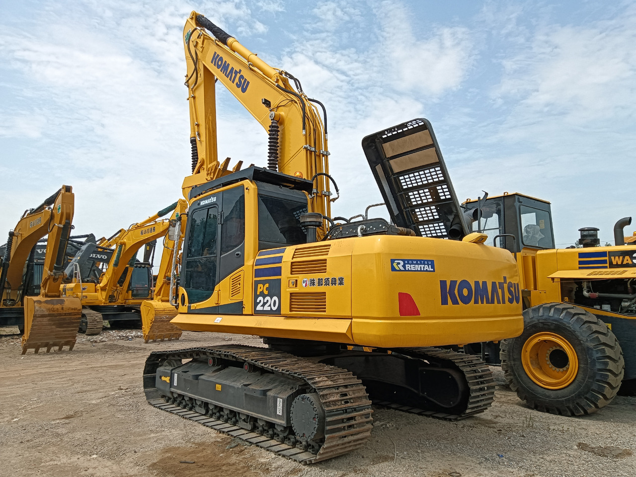KOMATSU PC200-8 - Гусеничний екскаватор: фото 2 KOMATSU PC200-8 - Гусеничний екскаватор: фото 2