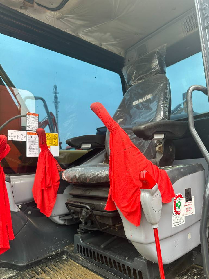 Komatsu PC 130 - Міні-екскаватор: фото 3 Komatsu PC 130 - Міні-екскаватор: фото 3