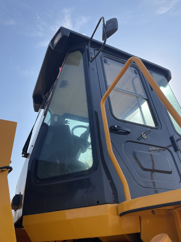 Колісний навантажувач Liugong CLG 856: фото 8