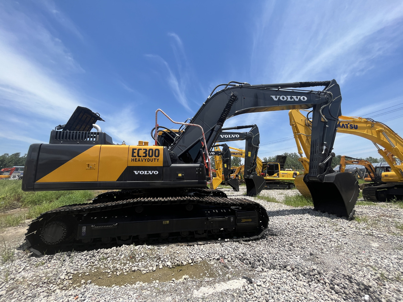 Volvo EC300DL - Гусеничний екскаватор: фото 1 Volvo EC300DL - Гусеничний екскаватор: фото 1