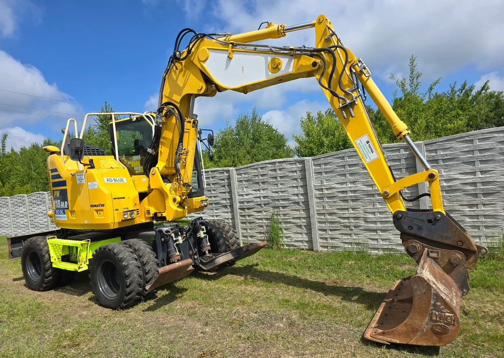 Komatsu - Колісний екскаватор: фото 2 Komatsu - Колісний екскаватор: фото 2