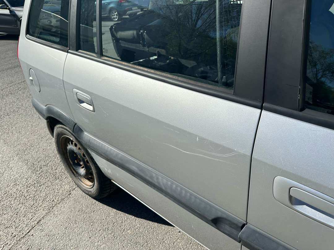 2003 Opel Zafira 1.8 Comfort / Lav km / - Легковий автомобіль: фото 5 2003 Opel Zafira 1.8 Comfort / Lav km / - Легковий автомобіль: фото 5