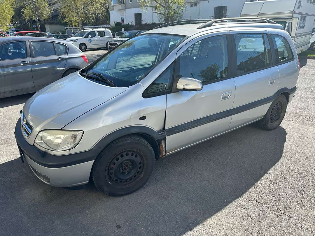 2003 Opel Zafira 1.8 Comfort / Lav km / - Легковий автомобіль: фото 1 2003 Opel Zafira 1.8 Comfort / Lav km / - Легковий автомобіль: фото 1