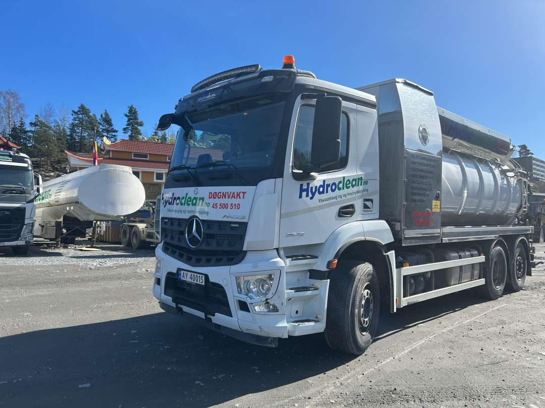 2019 Kombibil MERCEDES-BENZ AROCS 2543 KDIR EU-godkjent Euroklasse 6T - Асенізатори: фото 1 2019 Kombibil MERCEDES-BENZ AROCS 2543 KDIR EU-godkjent Euroklasse 6T - Асенізатори: фото 1